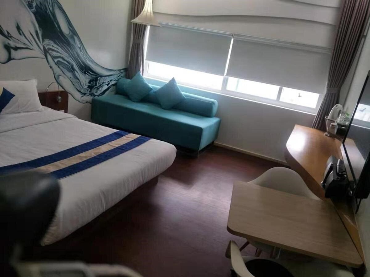 Фото Lebiz Hotel And Library 4*