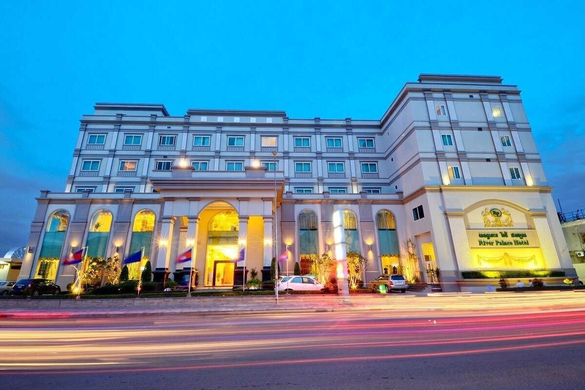 Готель River Palace Hotel 4*
