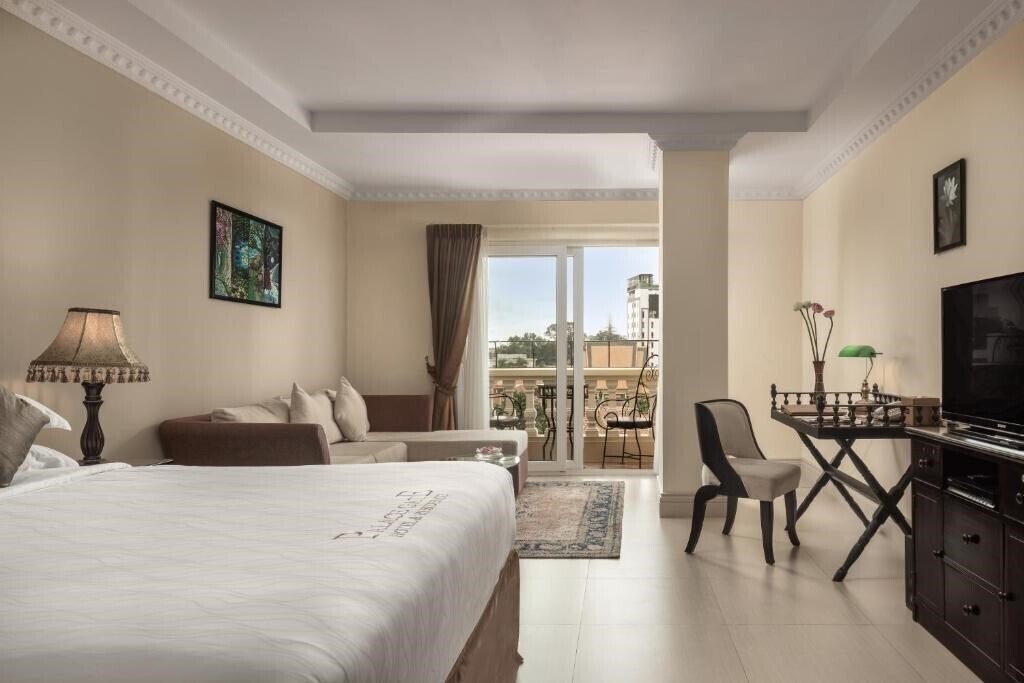 Отель Palace Gate Hotel Residence 4*