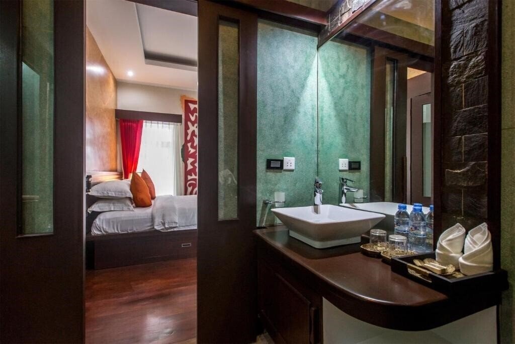 Фотография De Sarann Villa 5*