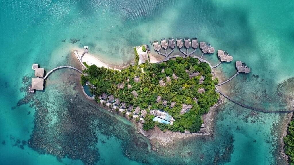 Отель Song Saa Private Island 5*