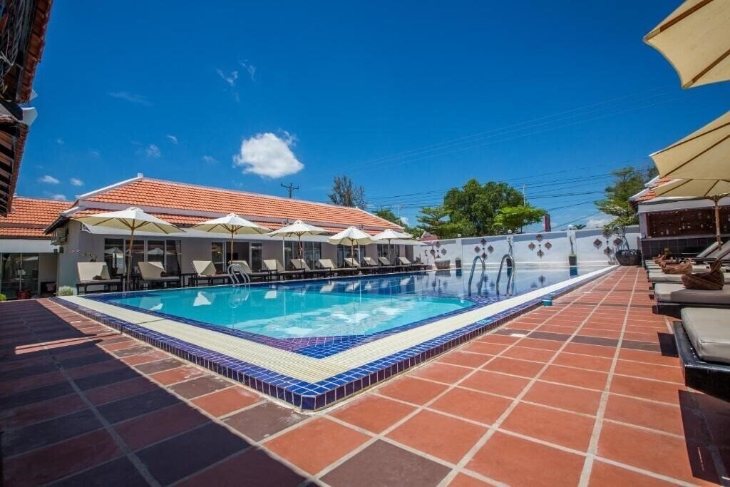 Готель Good Time Resort 3*