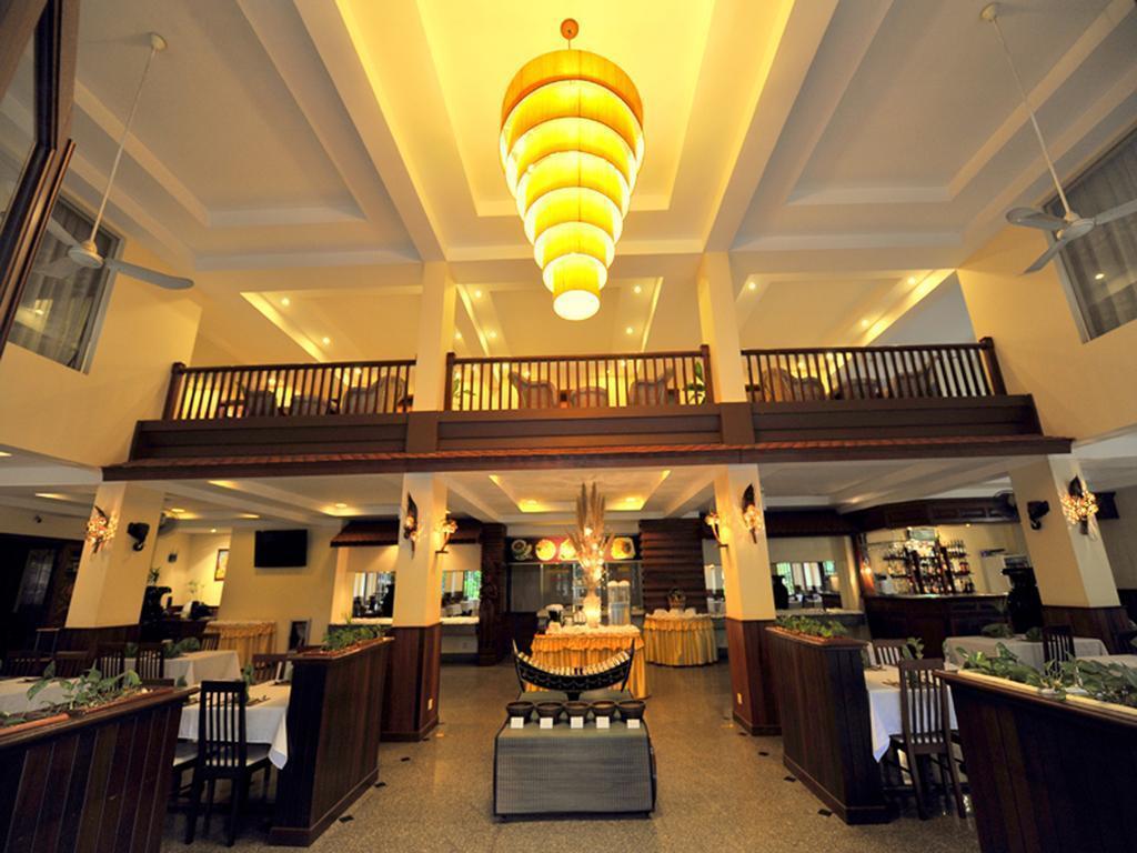 Фотографія City River 3*