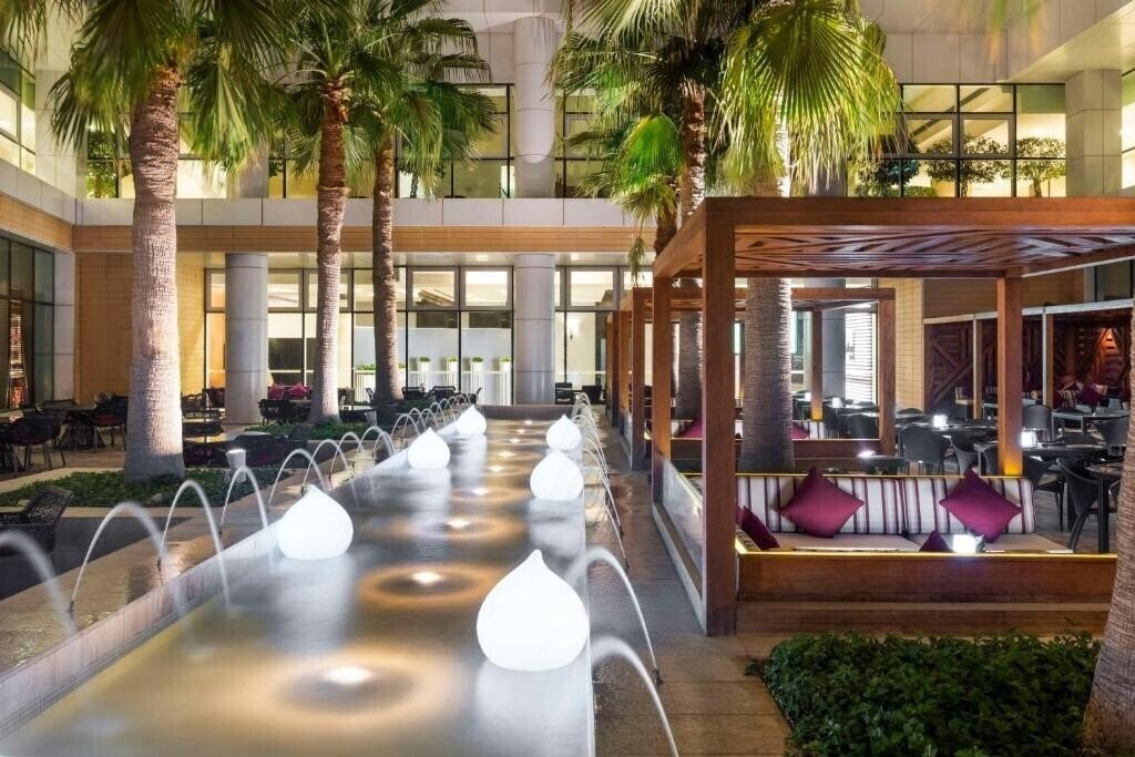 Фотографія Hyatt Regency Oryx Doha 5*