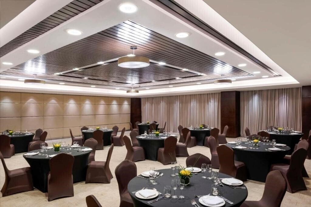 Картинка Hyatt Regency Oryx Doha 5*