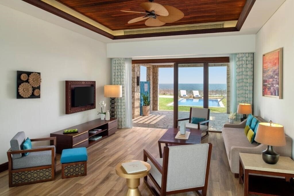 Картинка Banana Island Resort by Anantara 5*