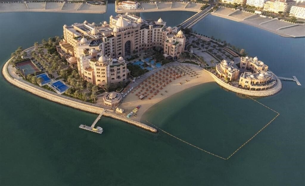 Готель Marsa Malaz Kempinski, The Pearl 5*