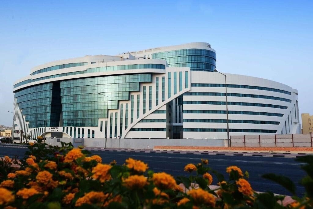 Картинка Holiday Villa Hotel & Residence City Centre 4*