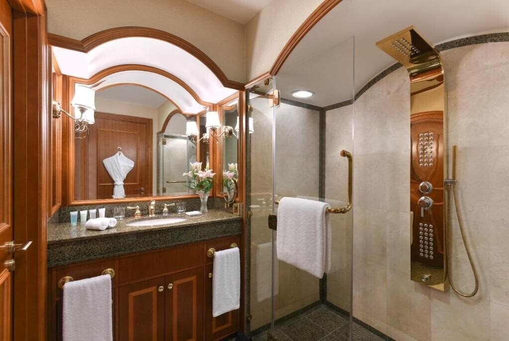 Фотографія Al Aziziyah Boutique Hotel 5*