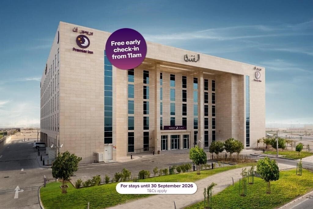 Отель Premier Inn Hotel Doha Education City 3*