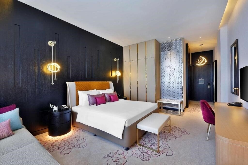 Отель Alrayyan Hotel Doha, Curio Collection by Hilton 5*