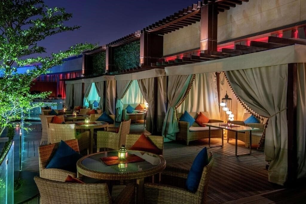 Картинка Alrayyan Hotel Doha, Curio Collection by Hilton 5*