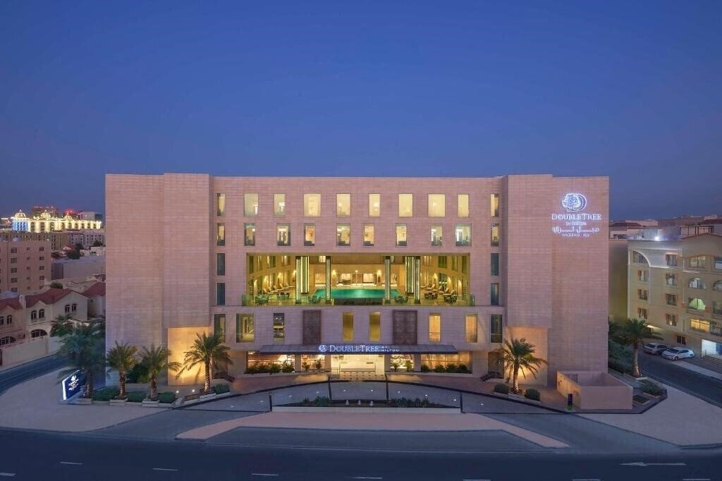 Готель Doubletree By Hilton Doha - Al Sadd 5*