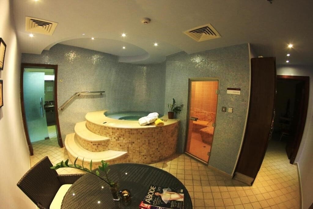 Фото Grand Regal Hotel 5*