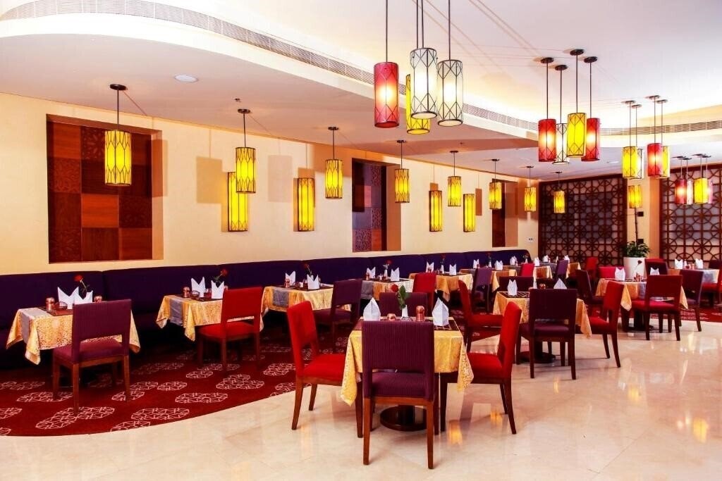 Изображение Grand Regal Hotel 5*