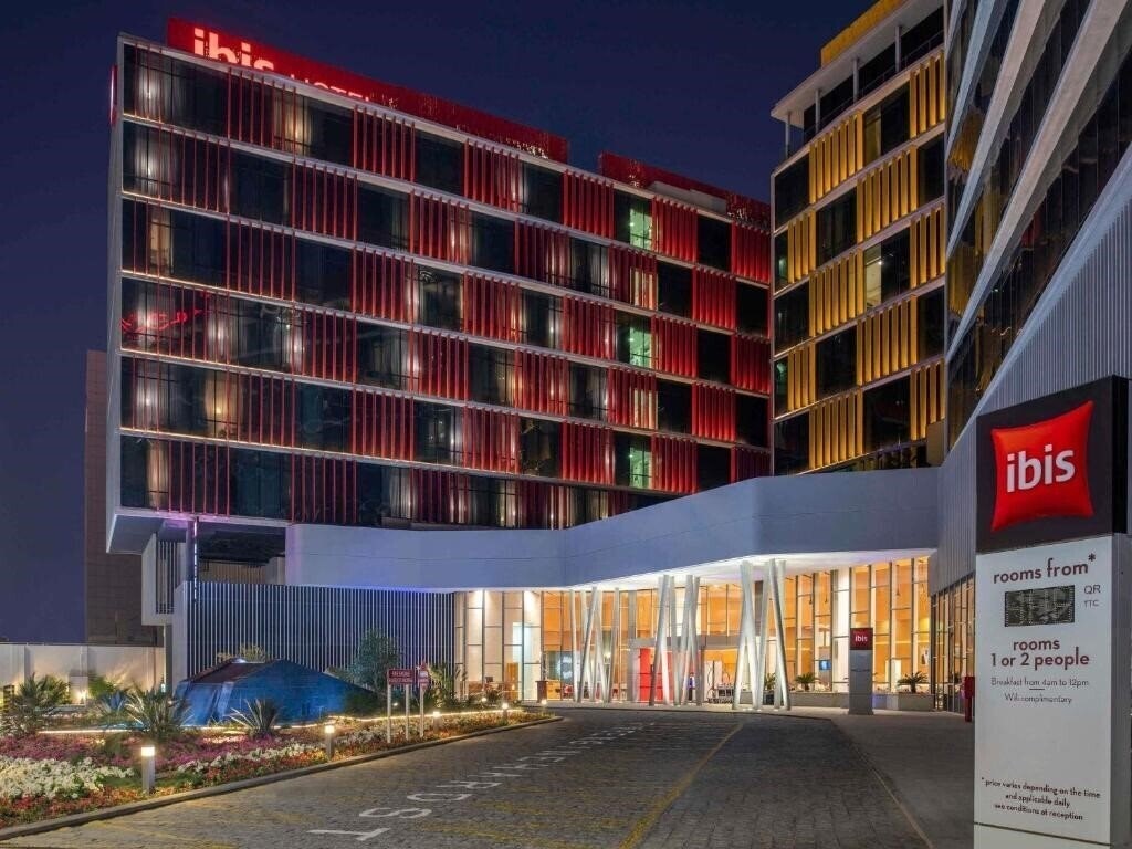 Отель Ibis Doha 3*