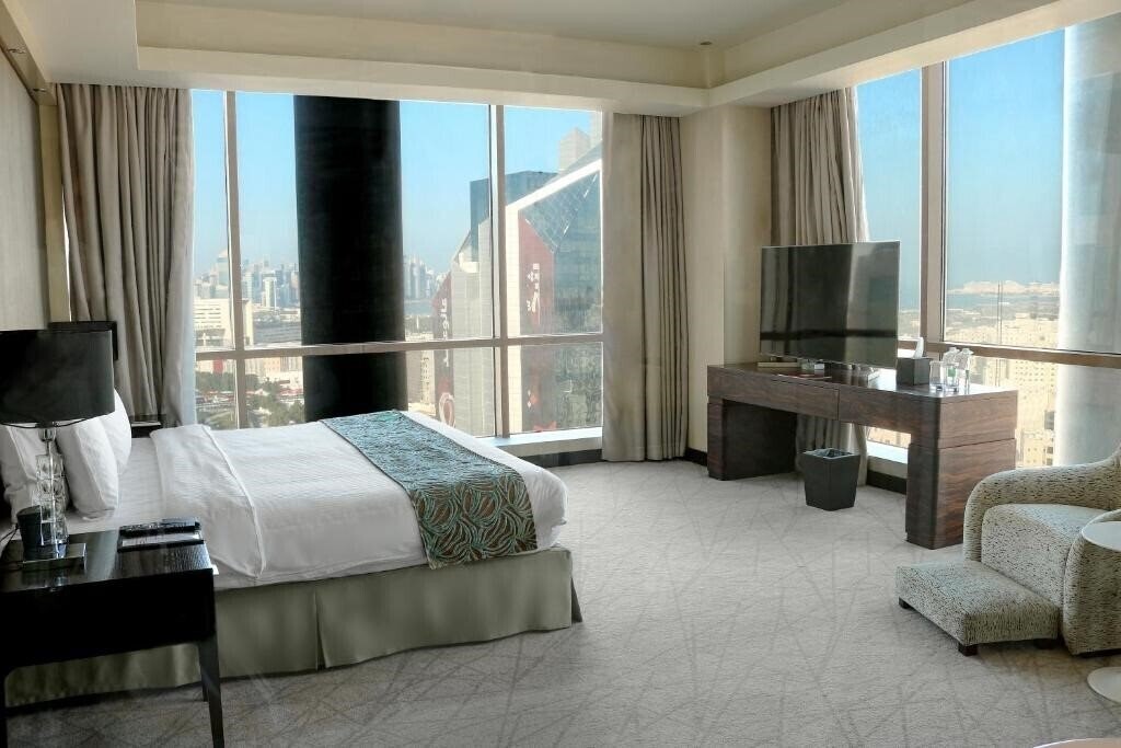 Готель Millennium Plaza Doha 5*