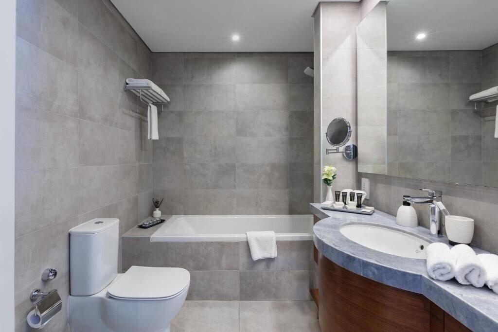 Фотографія Somerset West Bay Doha 5*