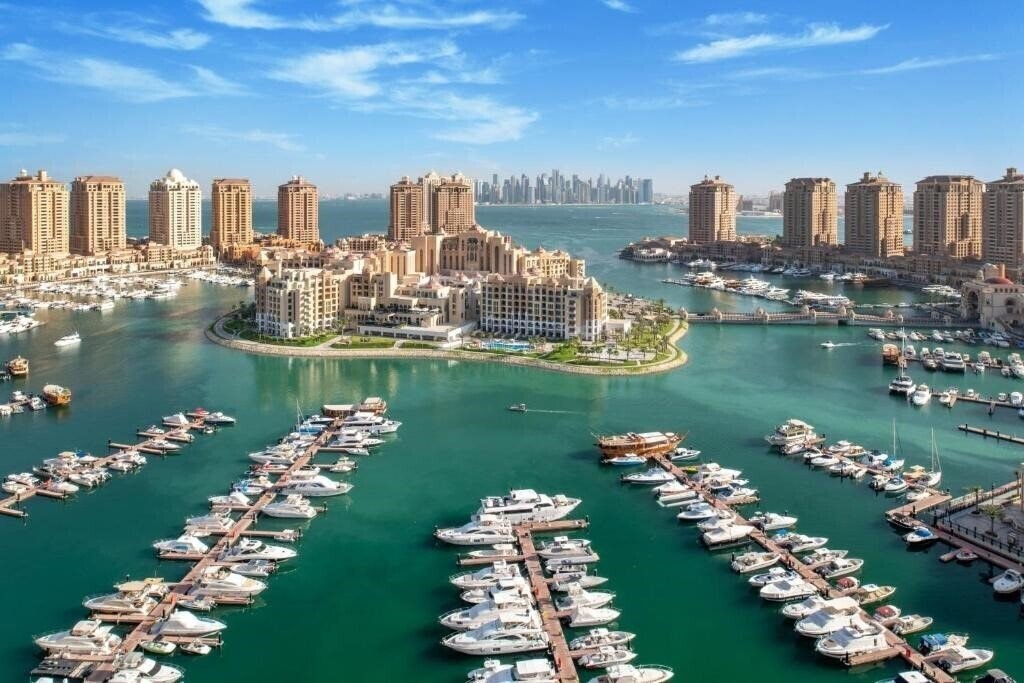 Готель The St. Regis Marsa Arabia Island, The Pearl Qatar 3*