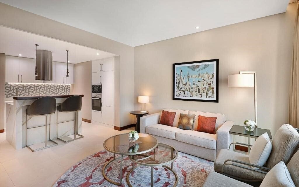 Фото The Townhouses The Pearl 4*