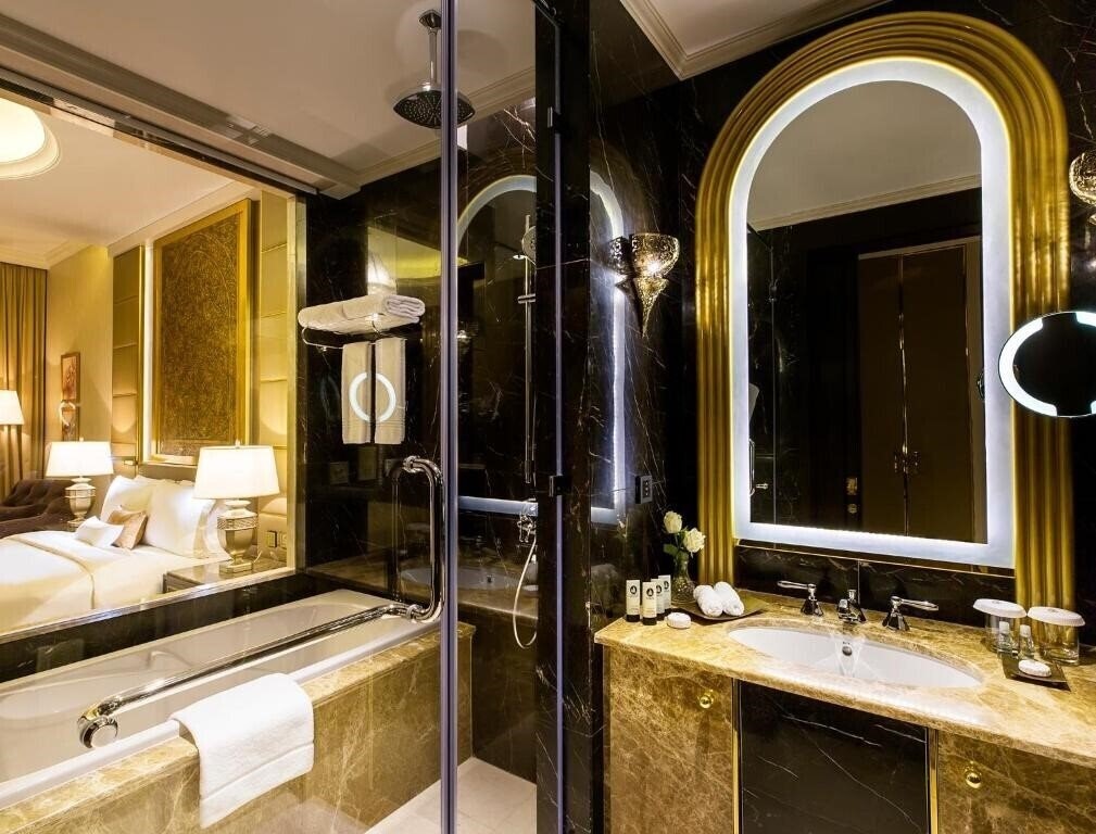 Фотографія Ezdan Palace Hotel 5*