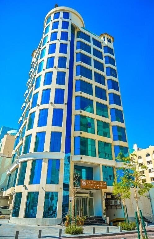 Отель Green Garden Hotel 3*