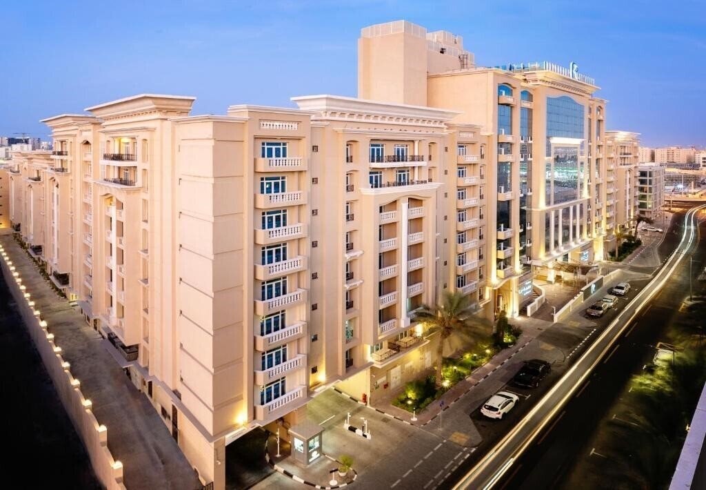 Готель Riviera Rayhaan by Rotana 5*