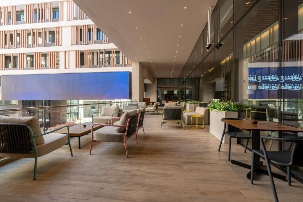 Изображение West Walk Retaj Hotel 4*