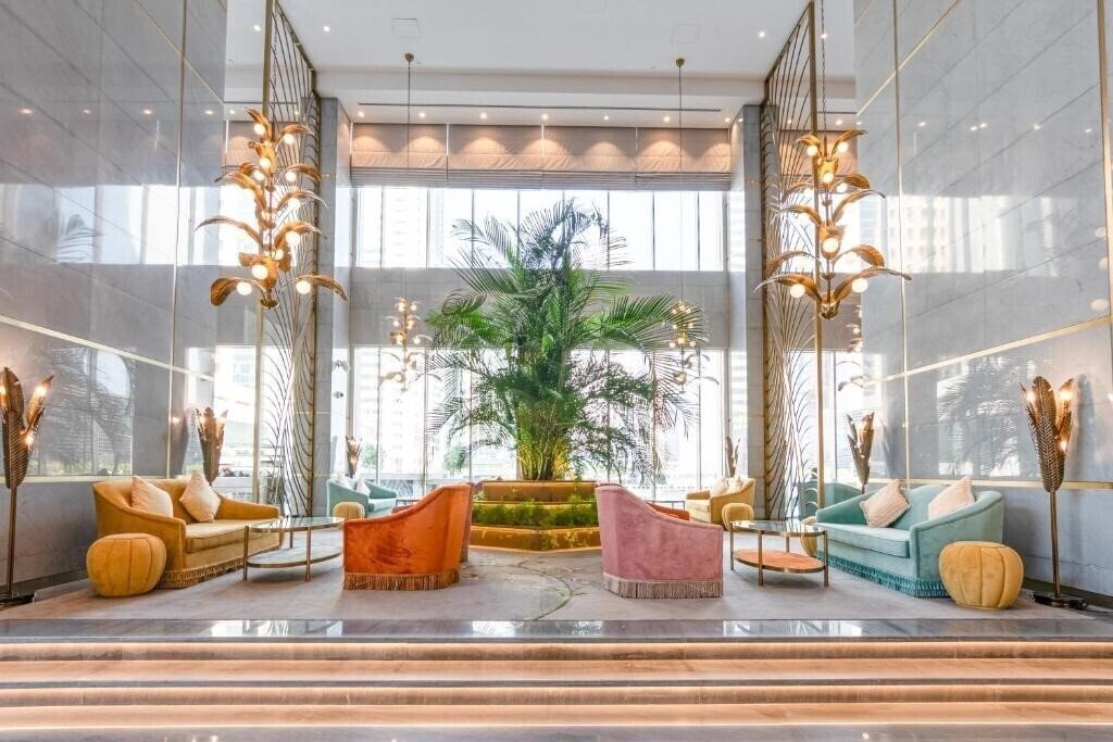 Фото Thirty Five Luxury Apartments 5*