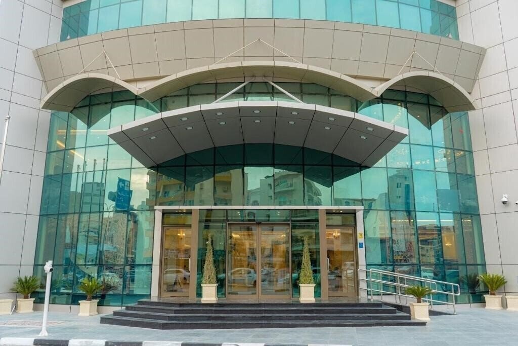 Отель City Gate Hotel 4*