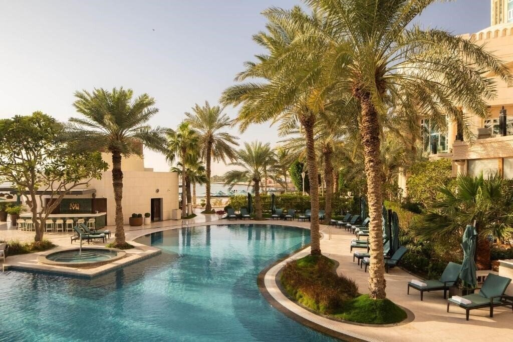 Фото Four Seasons 5*