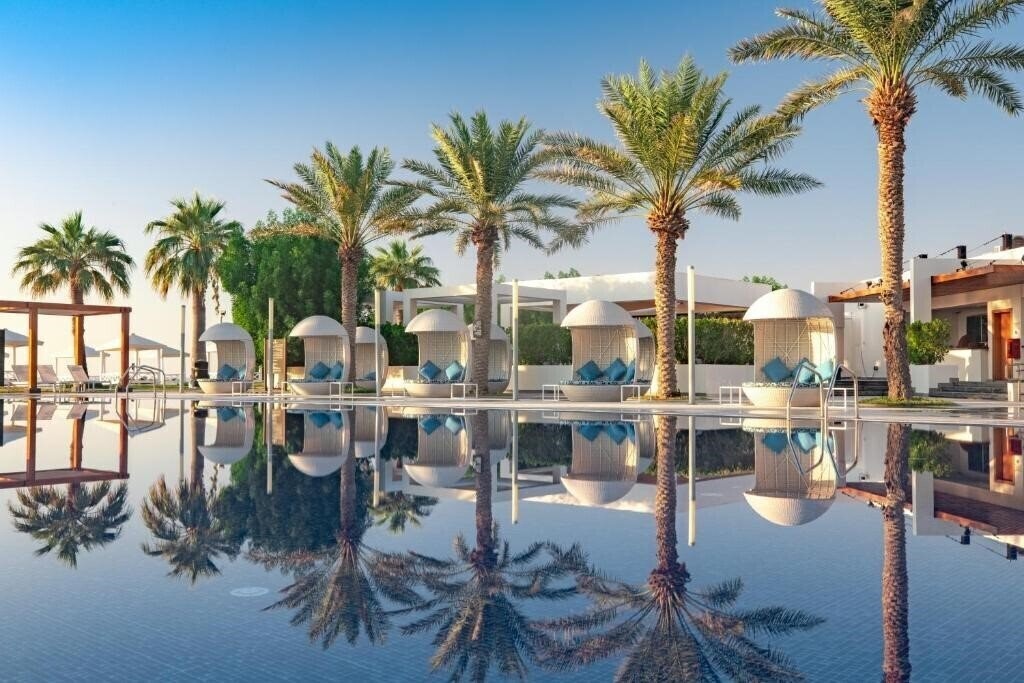 Готель Sealine Beach Resort 5*