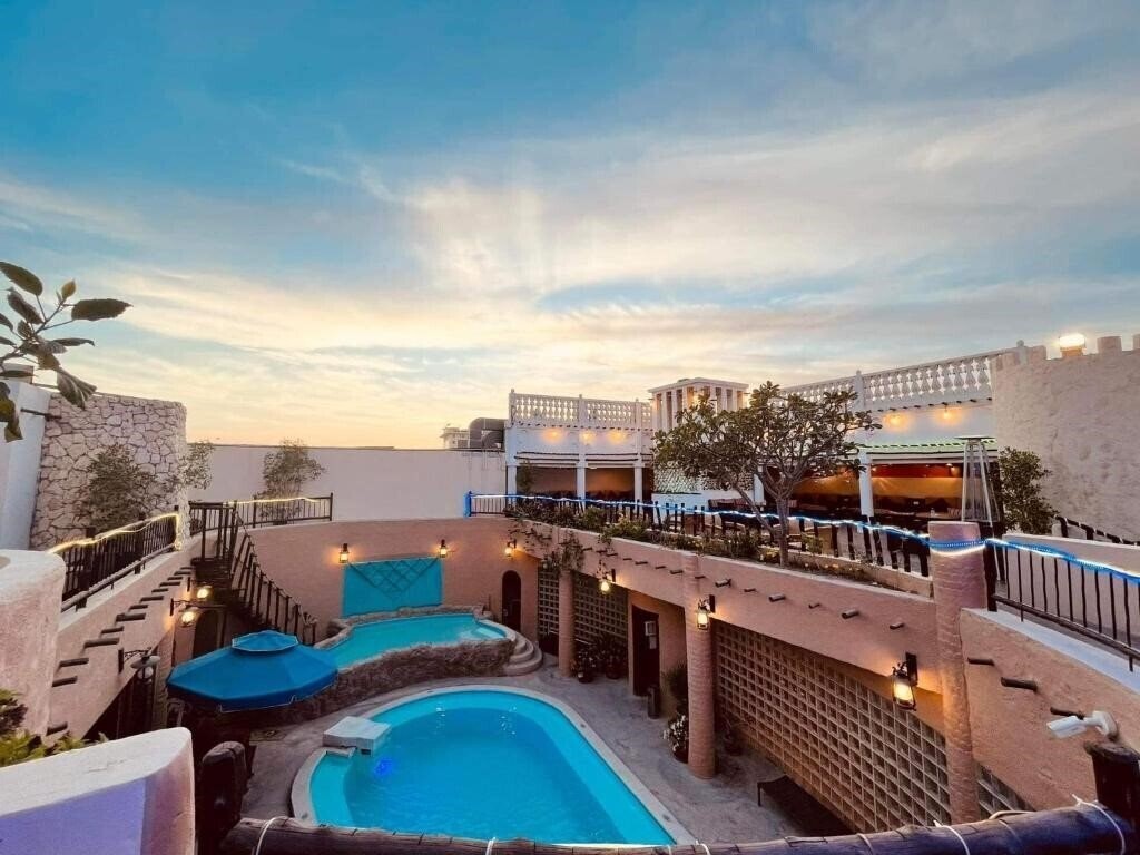 Фотография Al Liwan Suites 4*