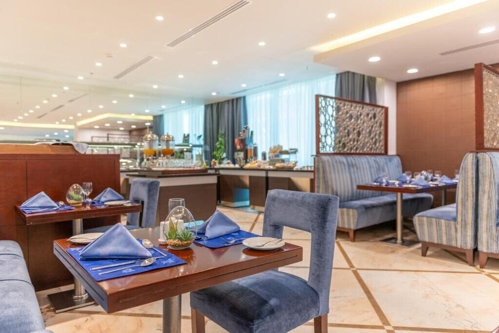 Фотография Century Hotel Doha 4*