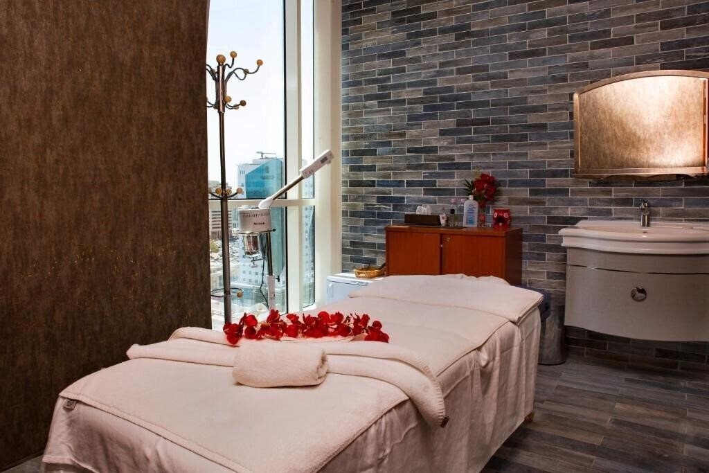 Изображение Century Hotel Doha 4*