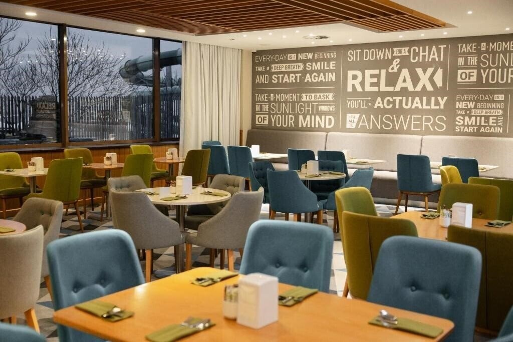Картинка Holiday Inn Aktau Seaside 4*