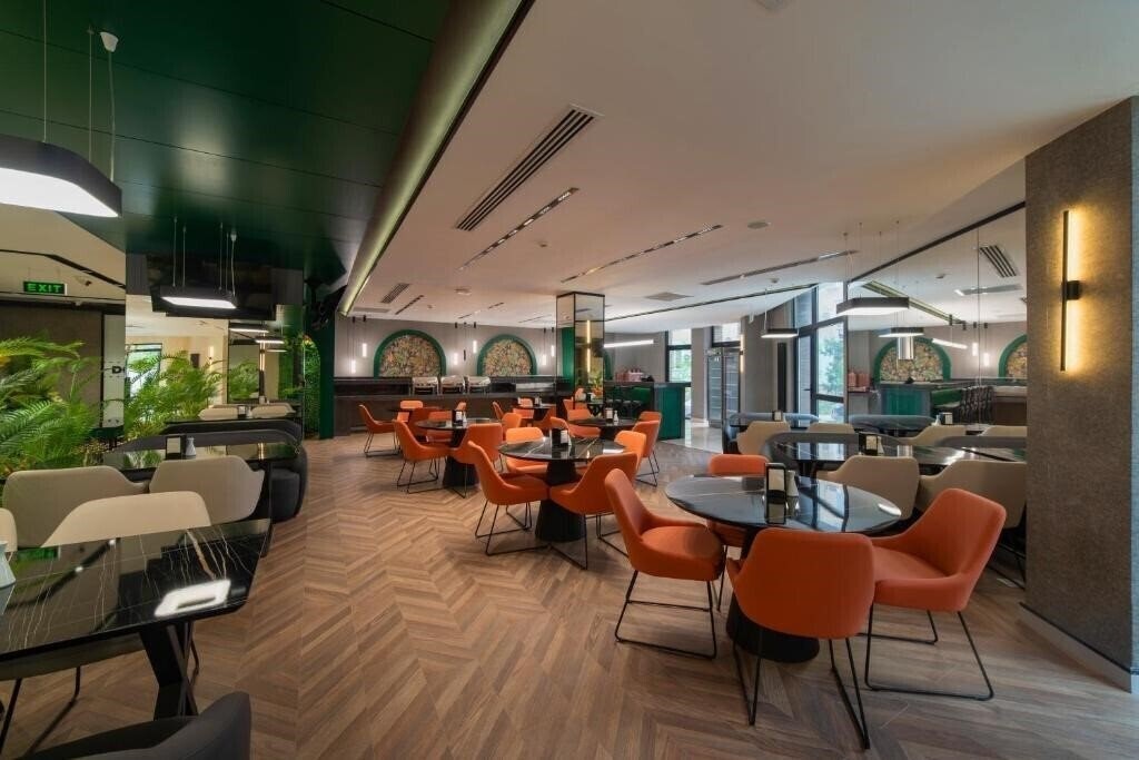 Фотография Dostyk Business Hotel Aktau 5*