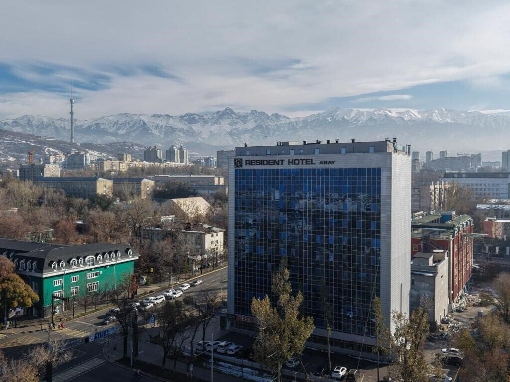 Отель Resident Hotel Abay 3*