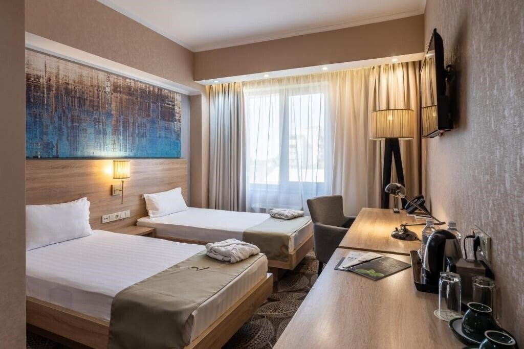 Фото Renion Park 4*