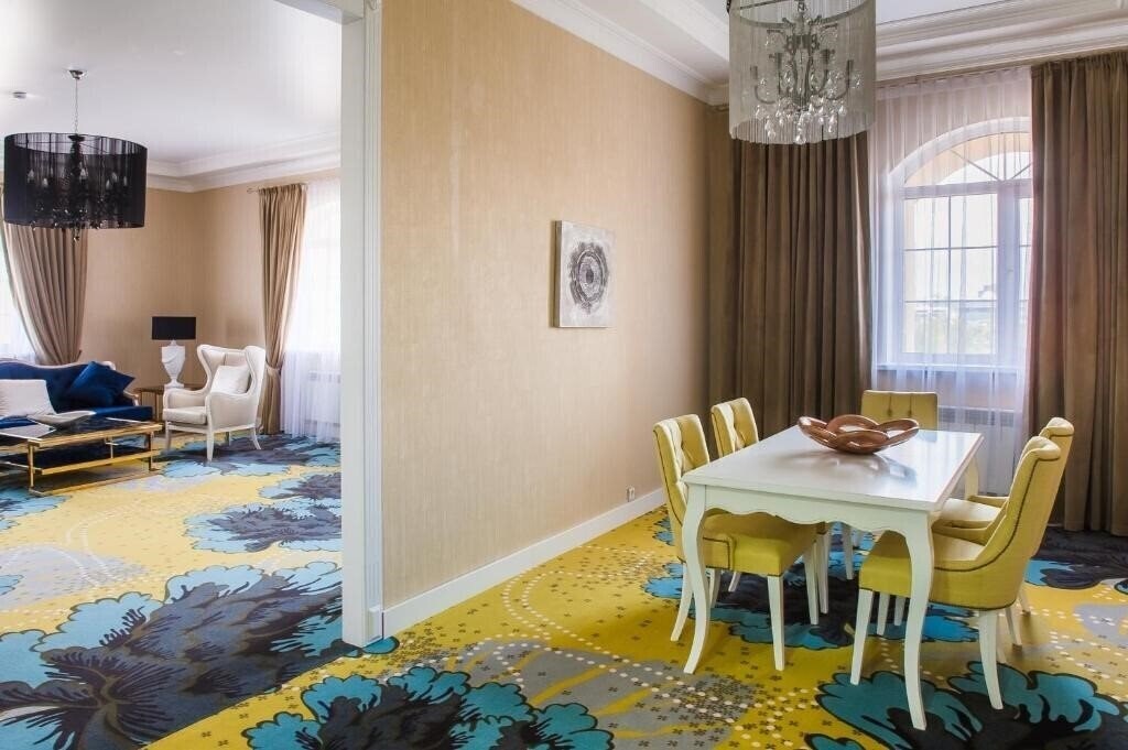 Фото The One Hotel 4*