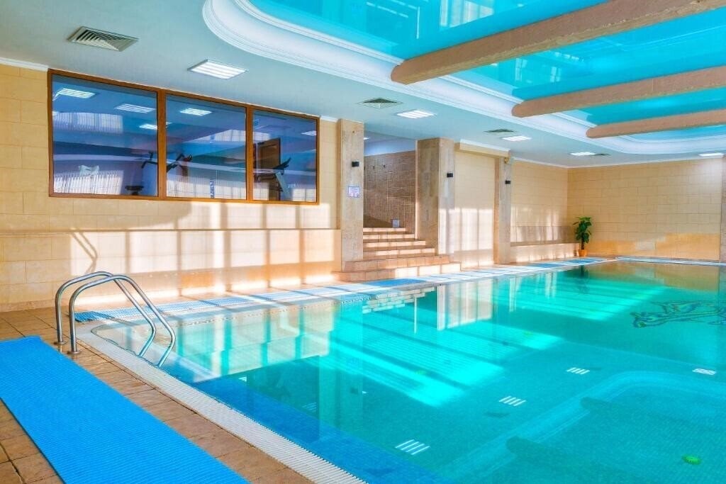 Фото Park Hotel Kokshetau 4*