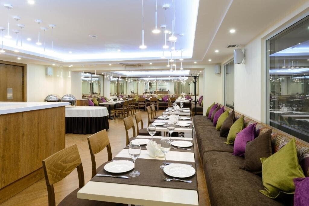 Фото Apart Hotel 92/2 Apart Hotel 3*