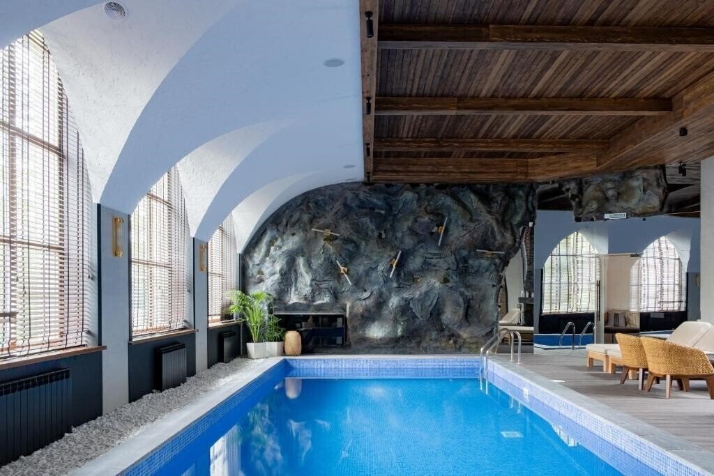 Зображення Dom U Ozera Boutique Hotel 4*