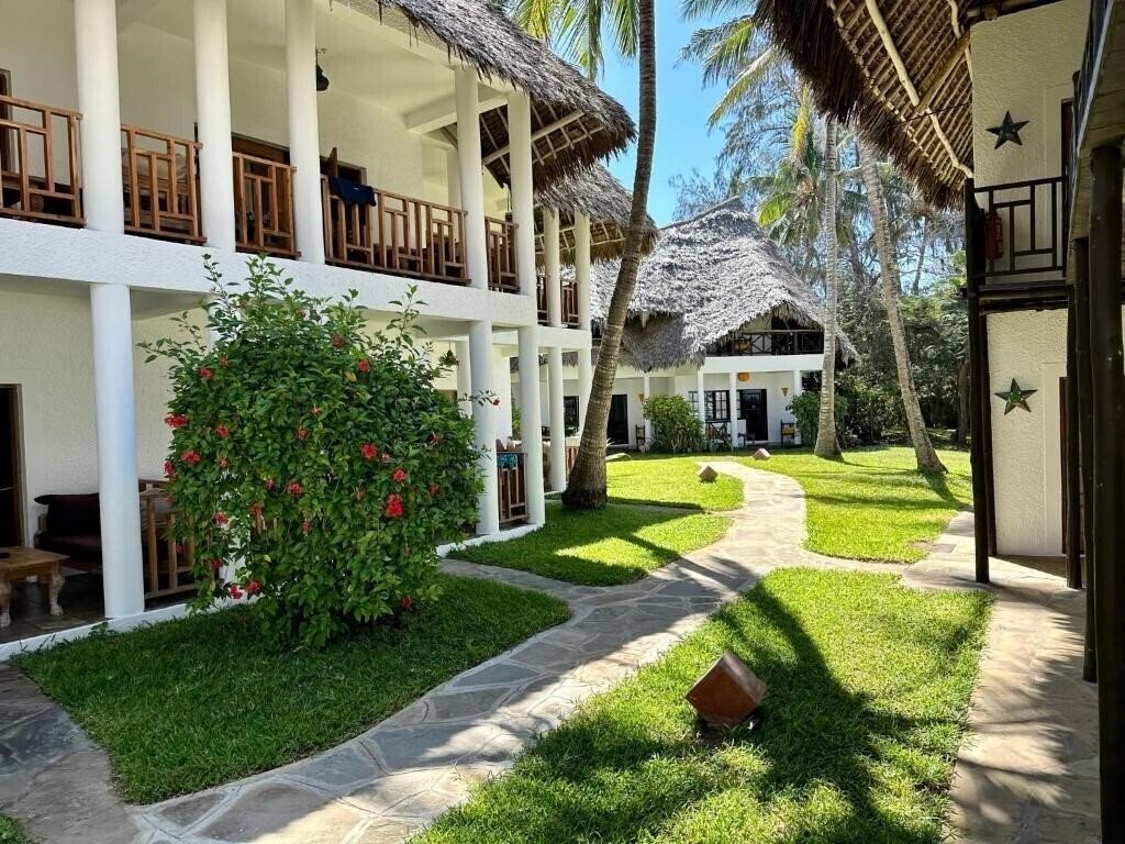 Отель IGV Club Blue Bay 4*