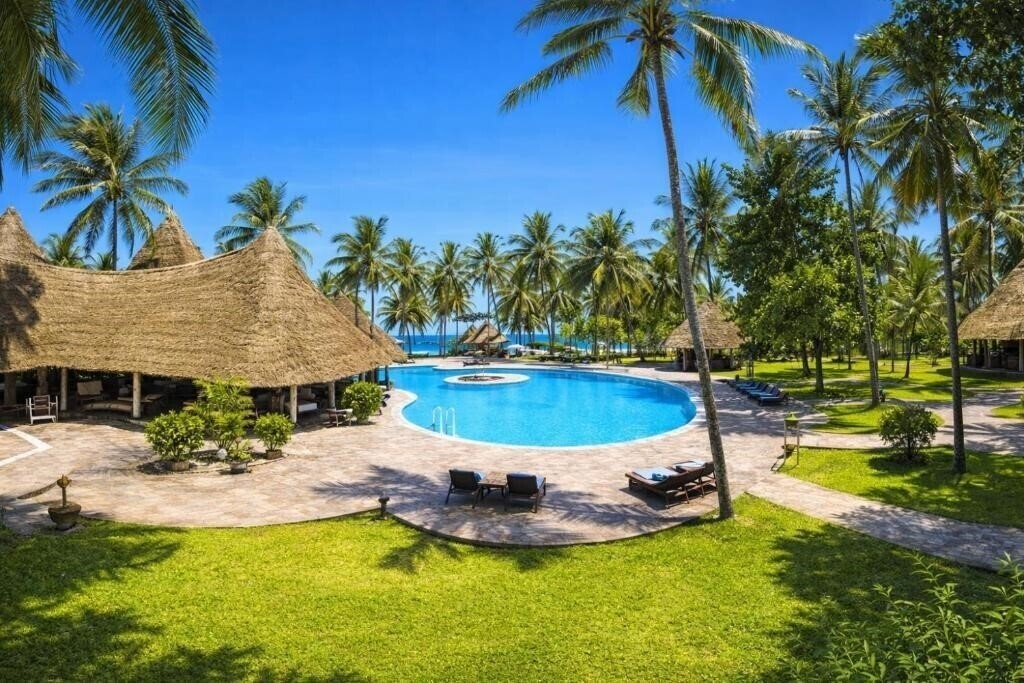 Фото Diamonds Malindi Beach 5*