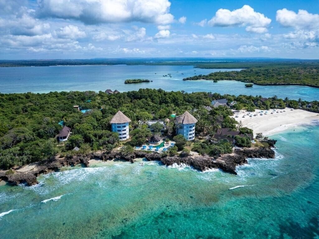 Фотографія The Sands At Chale Island 4*