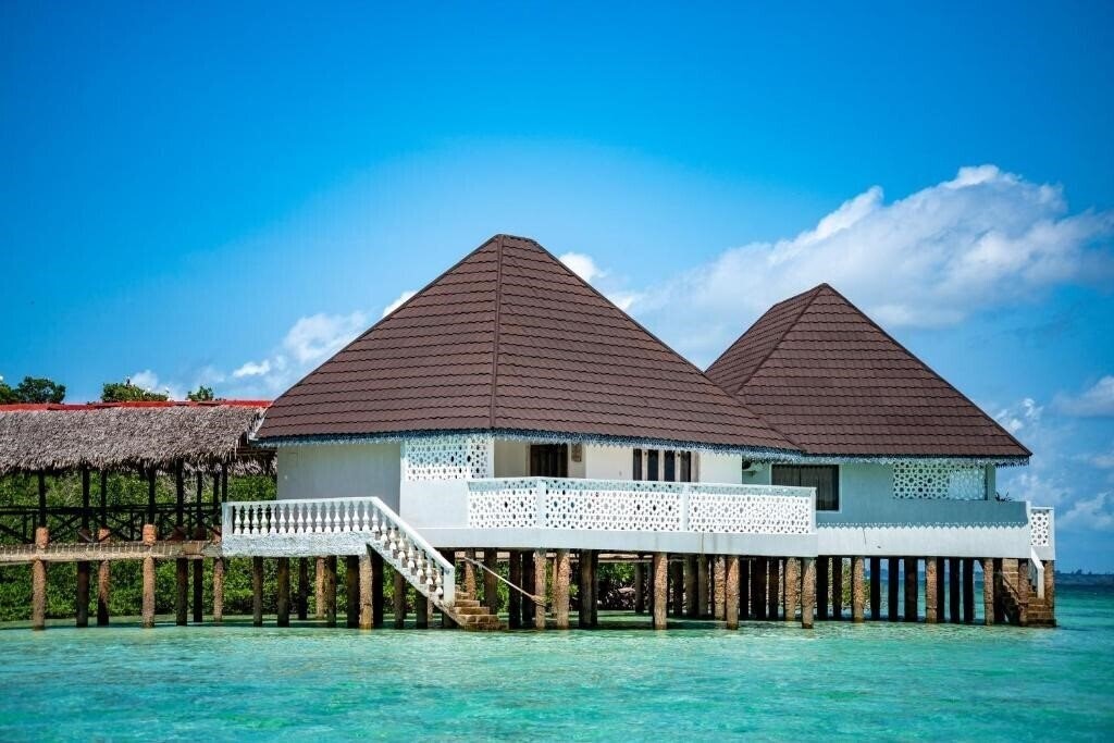 Картинка The Sands At Chale Island 4*