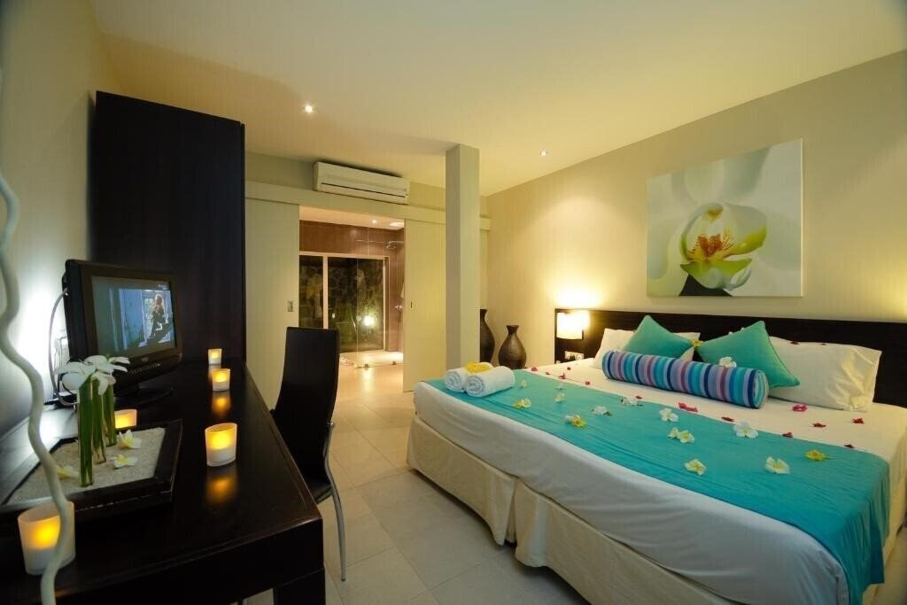 Фото Ocean Beach Resort & Spa 5*