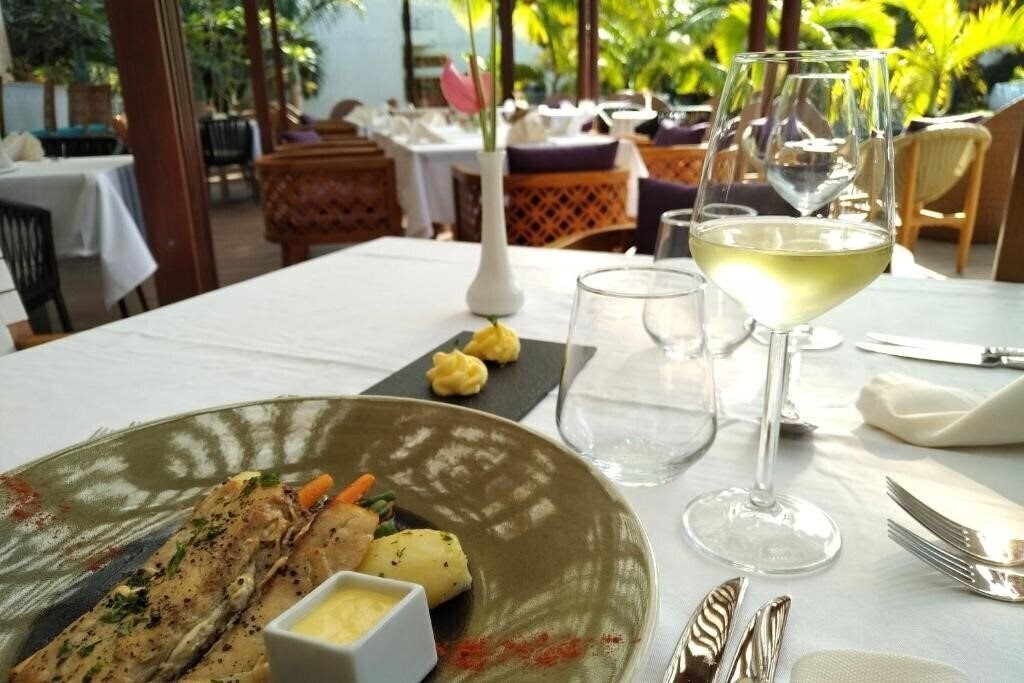 Изображение Ocean Beach Resort & Spa 5*