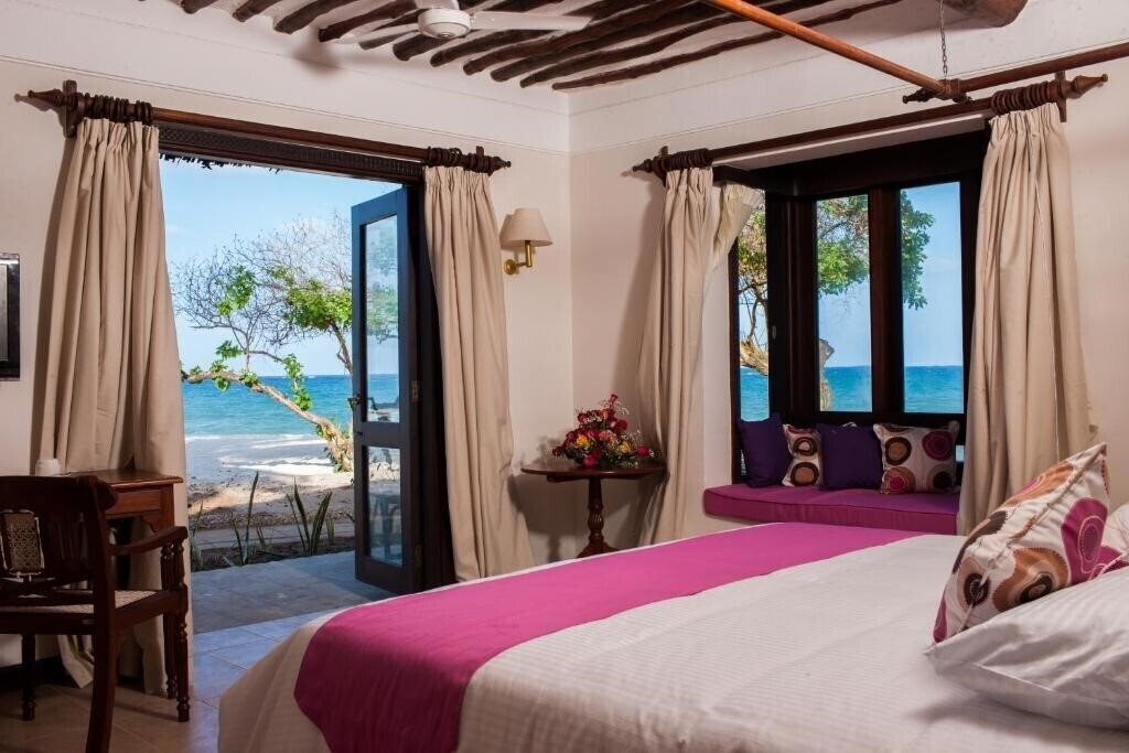 Фотография Jacaranda Indian Ocean Beach Resort 5*